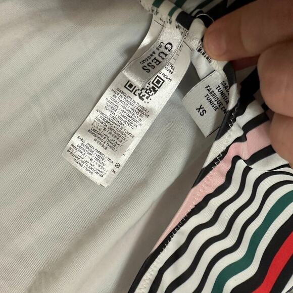 GUESS - Striped One Piece Striped Scoop Back Swimsuit - Picture 3 of 5